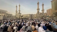 Jelang Puncak Haji, Jemaah Diimbau Kurangi Aktivitas Siang Hari dan Jalani Vaksinasi Influ...