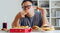 Makanan Pemicu Jerawat Adalah Penyebab Jerawat Makin Parah, Ganti dengan Makanan Sehat Ini...