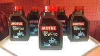 Pelumas Motor 2-Tak Motul Punya Standar Baru