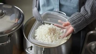 Cara Menyimpan Nasi agar Tidak Cepat Basi Tanpa Kulkas, Tetap Pulen dan Awet Lebih Lama