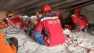 Cerita Evakuasi Dramatis 3 Santri Korban Ponpes Ambruk di Sidoarjo: Lewat Celah Kecil Jeri...