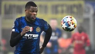 Barcelona Kehabisan Waktu untuk Kejar Denzel Dumfries