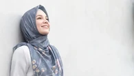 Sudah Pernah Naik Haji, Kenapa Dewi Sandra Sebut Kembali Gagal Berangkat Haji?