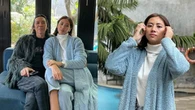 Terpaut Usia 17 Tahun, Ini 6 Potret Reny Setiawati Istri Bimbim Slank