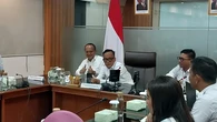 Menaker Mau Terbitkan Surat Edaran Larang Perusahaan Tahan Ijazah