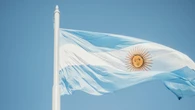 Argentina Ambil Swap USD 20 Miliar dari AS untuk Selamatkan Peso