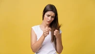 6 Sinyal dari Rambut yang Menunjukkan Kondisi Kesehatanmu