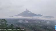 Gunung Semeru Erupsi Lagi, Tinggi Letusan Capai 800 Meter