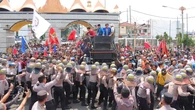 Aksi Peduli Petani Singkong di Lampung Ricuh, 10 Polisi Luka Akibat Lemparan Batu