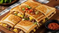 Cara Membuat Martabak Roti Tawar Teflon Isi Sederhana, Camilan Praktis di Rumah