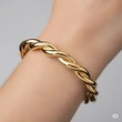 Gelang 18 Gram, Alternatif Bold di Antara 15 & 20 Gram untuk Tampilan Mewah