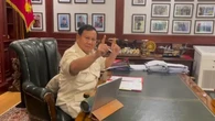 Lembur, Prabowo Subianto Goyang Tangan Ditemani Lagu Dewa 19