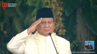 Baju Adat Presiden Prabowo Subianto saat Upacara 17 Agustus 2025? Berwarna Putih Gading de...