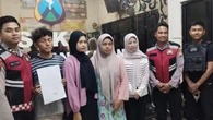 Cerita Mahasiswa Bangkalan Menyamar Jadi Wanita Berjilbab Demi Bertemu Mantan Pacar di Ind...