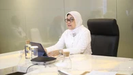 Pekerja Sektor Nonesensial Masih Kerja di Kantor, Ini Respons Menaker