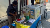 Manfaatkan QRIS BRI, Usaha Buah Segar Lotis Gerobak di Sleman Ini Sukses Naik Kelas