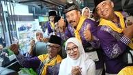 Rutin Menabung 15 Tahun, Loper Koran di Banyuwangi Tunaikan Ibadah Haji