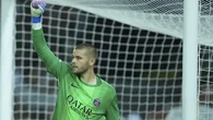 Penampilan Lucas Chevalier di Final Piala Super Eropa PSG vs Tottenham: Blunder Dibalas d...