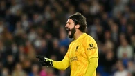 Alisson Fix Absen Lawan Chelsea, Bagaimana Kondisi Hugo Ekitike?