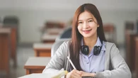 Jadwal Kuliah Padat? Parfum MAJIKA Jadi Rahasia Mahasiswa Tetap Wangi dan Good Mood Sehari...