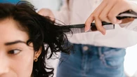 5 Potongan Rambut 5 Menit Rapi, Pas Buat Antar Anak Sekolah Tanpa Ribet