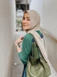 Olla Ramlan dan Nagita Slavina Tajir Melintir, Tak Malu Makan di Pinggir Jalan