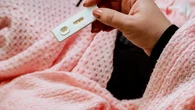 7 Tanda Kehamilan Saat KB 1 Bulan yang Sering Tak Disadari, Simak Penyebabnya