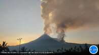 Terdampak Erupsi Gunung Lewotobi, Kemenhub dan PU Diminta Gerak Cepat Pulihkan Saran Publi...