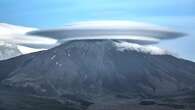 Gunung Merapi Pamerkan Awan Lenticular, Apa Itu?