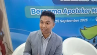Hari Farmasi Sedunia 2025: Kisah Inal Membuat Profesi Apoteker Lebih Dekat dengan Masyarak...