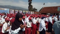 Cek Kesehatan Gratis 53 Juta Siswa Sekolah Dimulai Juli 2025