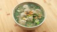 Resep Mudah Bikin Bakso Sapi ala Devina Hermawan, Kenyal dan Enak