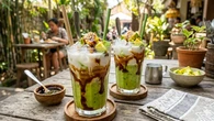 Resep Es Alpukat Santan Gula Merah, Paduan Creamy Gurih dan Manis yang Segar