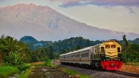 Gunung Raung Erupsi, Bagaimana Perjalanan Kereta Api di Daop 9 Jember?