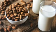 Manfaat Rendam Almond Dalam Susu, Bikin Pencernaan Sehat dan