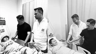 Potret Senyum Semringah Mendiang Mpok Alpa saat Dijenguk Dua Sahabatnya di Rumah Sakit, Ra...