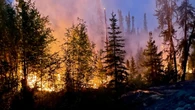 Hot, dry conditions hamper efforts to fight some N.W.T. wildfires