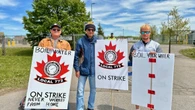 Sewage smell outside Hamilton water treatment plant concerns striking workers