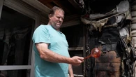 This veteran firefighter saved his own home after a glass bulb sparked a fire
