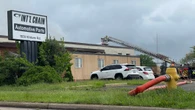 Windsor firefighters, police responding to Kildare Road blaze
