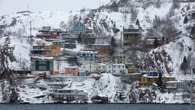 Tale of flight stuck on 'freezing Canadian island' gets warm laughs in Newfoundland
