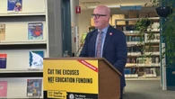 Alberta Teachers' Association wants more than 5,000 new teachers to meet class-size recommendations