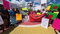 Bangladeshi Winnipeggers protest violence against religious minorities in their home country