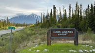 Haines Junction, Yukon, residents frustrated by cellphone 'dead zones' 