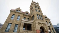 Next Calgary mayor? An undecided city will have to decide soon
