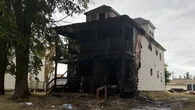 2 people rescued from early-morning house fire in downtown Moncton