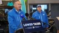 PCs lean on federal Conservatives for provincial campaign