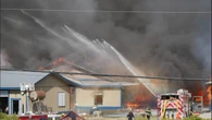 Abbotsford fire destroys 3 barns, thousands of chicken dead: fire crews