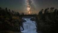 Sask. photographer makes epic journey to capture the Milky Way's core over waterfall