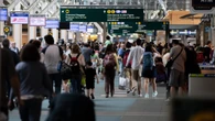Over 200 flights delayed at Vancouver airport this weekend